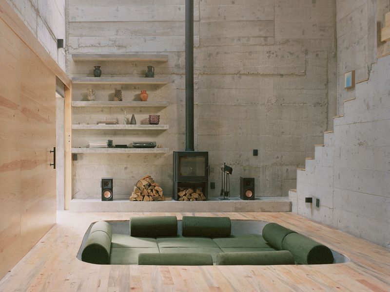 Ultra-Minimalist Concrete Homes