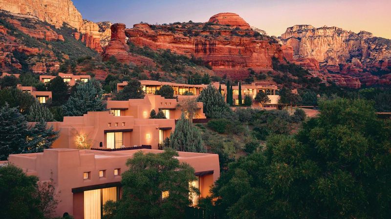 Experience Serenity At Arizona’s Enchantment Resort, Nestled In Nature - Decor Hint Stunning Red Rock Views