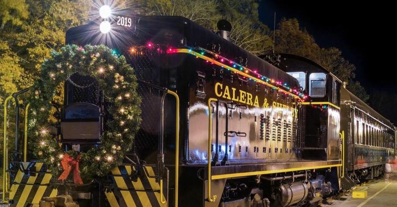 11 Alabama Scenic Train Rides That Bring Back Southern Charm - Decor Hint North Pole Express – Calera