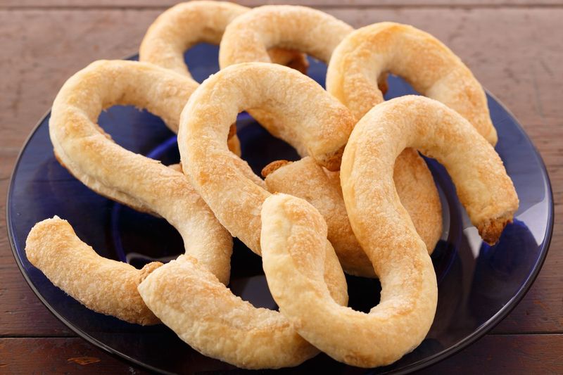 16 Iowa Dining Experiences You'll Be Glad You Tried - Decor Hint Dutch Letters in Pella