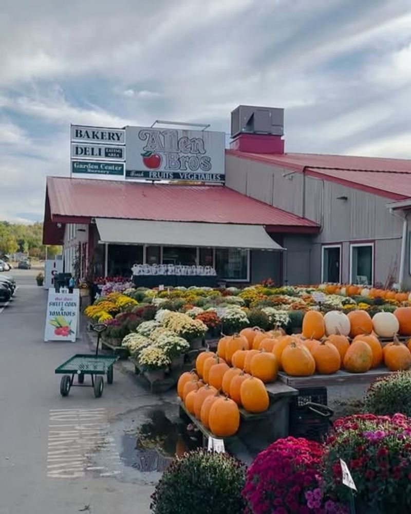 Vermont Grocery Stores Known For Fresh Pumpkins And Fall Produce - Decor Hint Allen Brothers Farm Market - Westminster