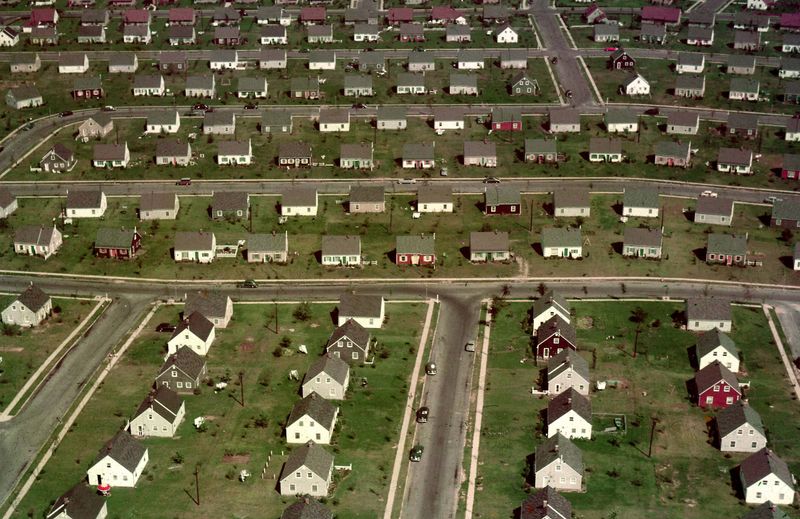 10 Washington Home Styles Experts Say Could Lose Appeal By 2030 - Decor Hint Suburban Cookie-Cutter Tract Developments