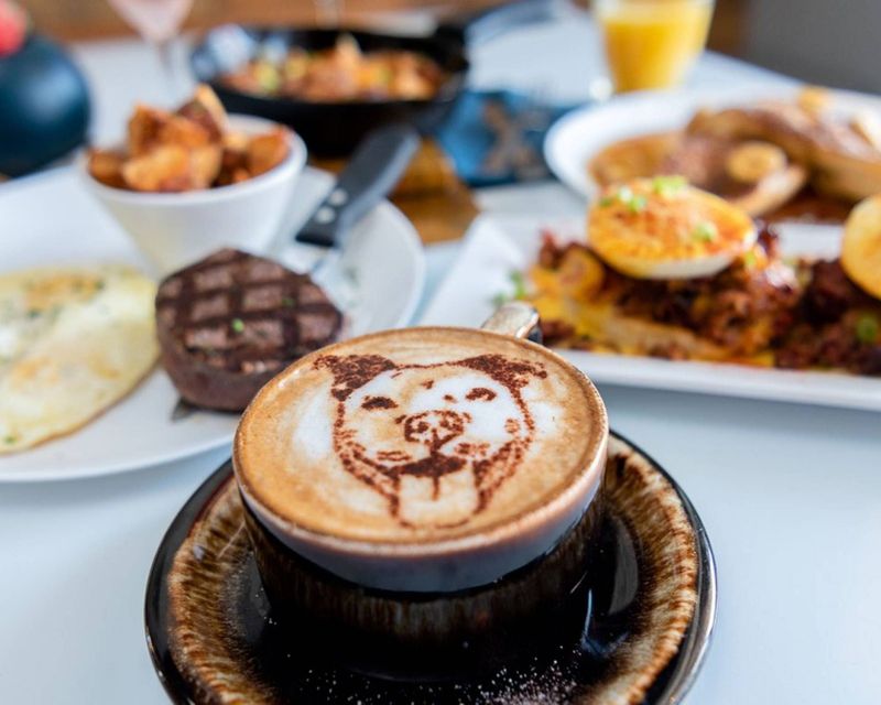 Blue Dog Bistro - Ocean Springs