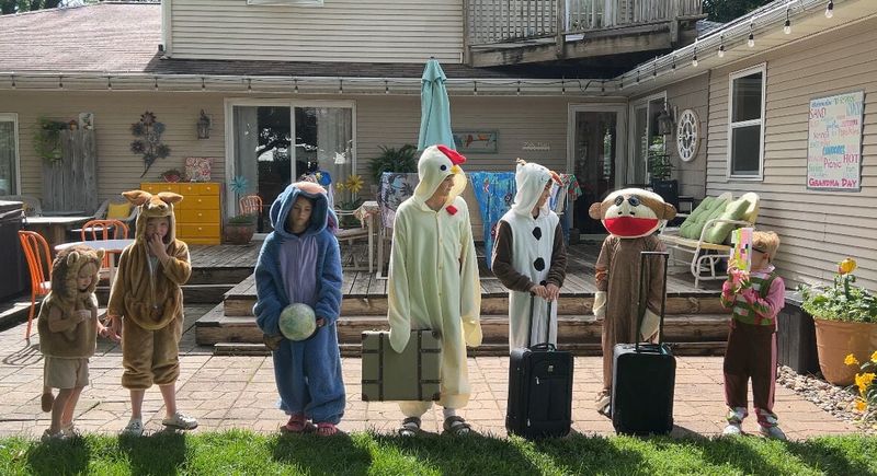 Surprising Reasons This Midwest Flyover State Has More Free Time Than The Rest Of Us - Decor Hint Strong Family Networks Provide Built-In Childcare Support