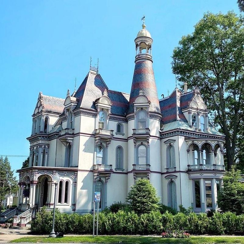 Albany & Saratoga Springs Victorian Homes