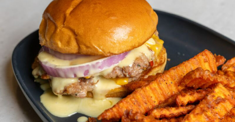 Florida Diners Serving Juicy Cheeseburgers Without The Fancy Price Tag