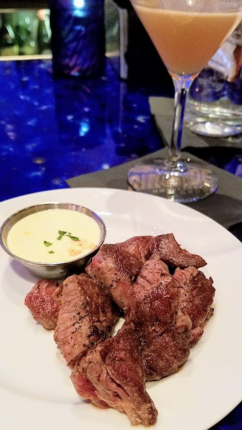 Oregon Steakhouses That Hit The Right Notes Every Time - Decor Hint RingSide Fish House, Portland