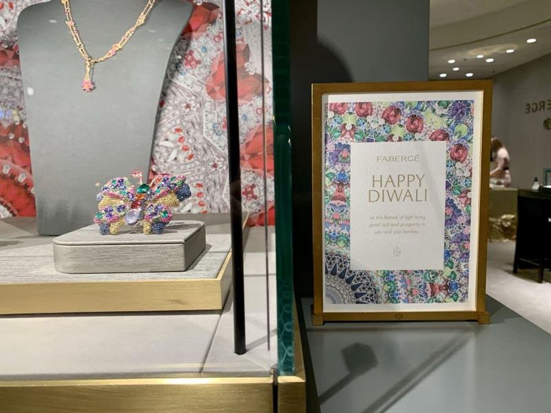 Shopping For Jewelry, Clothing, And Handicrafts