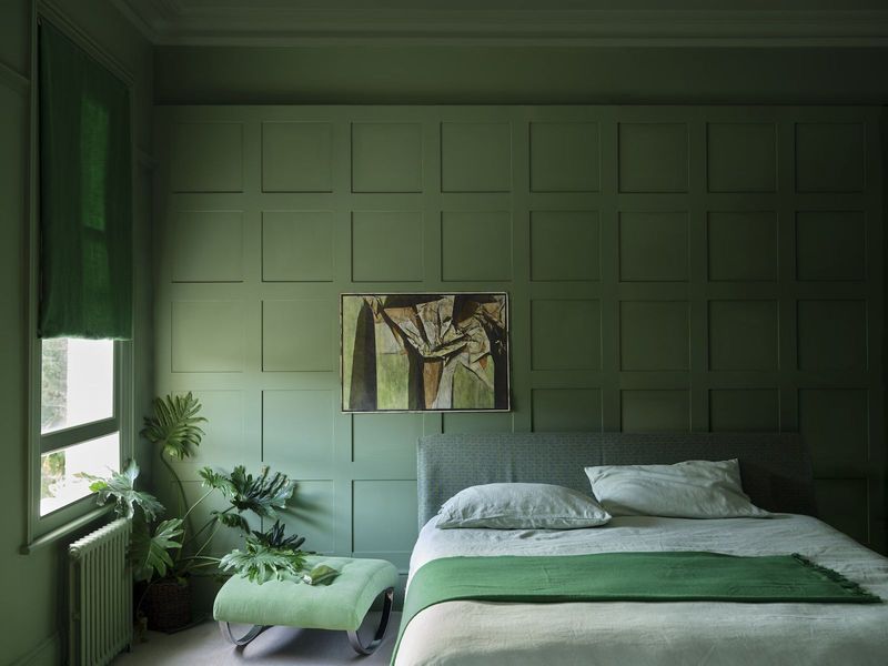 Painting Every Wall the Same Intensity Without Creating Depth