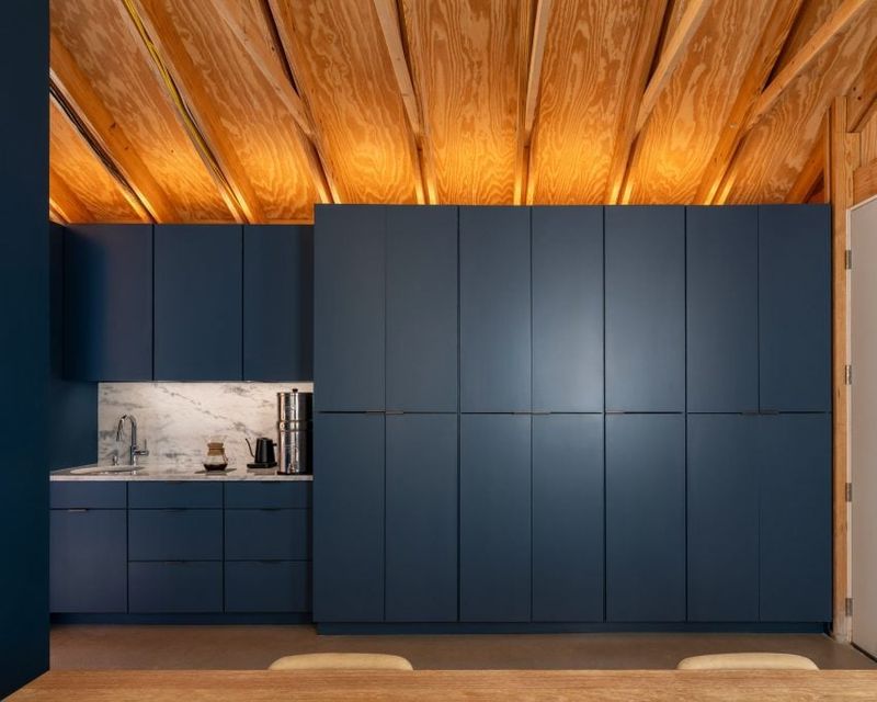 How Derrington Building Studio Makes Practical Look Premium In Austin, Texas - Decor Hint Plan And Program