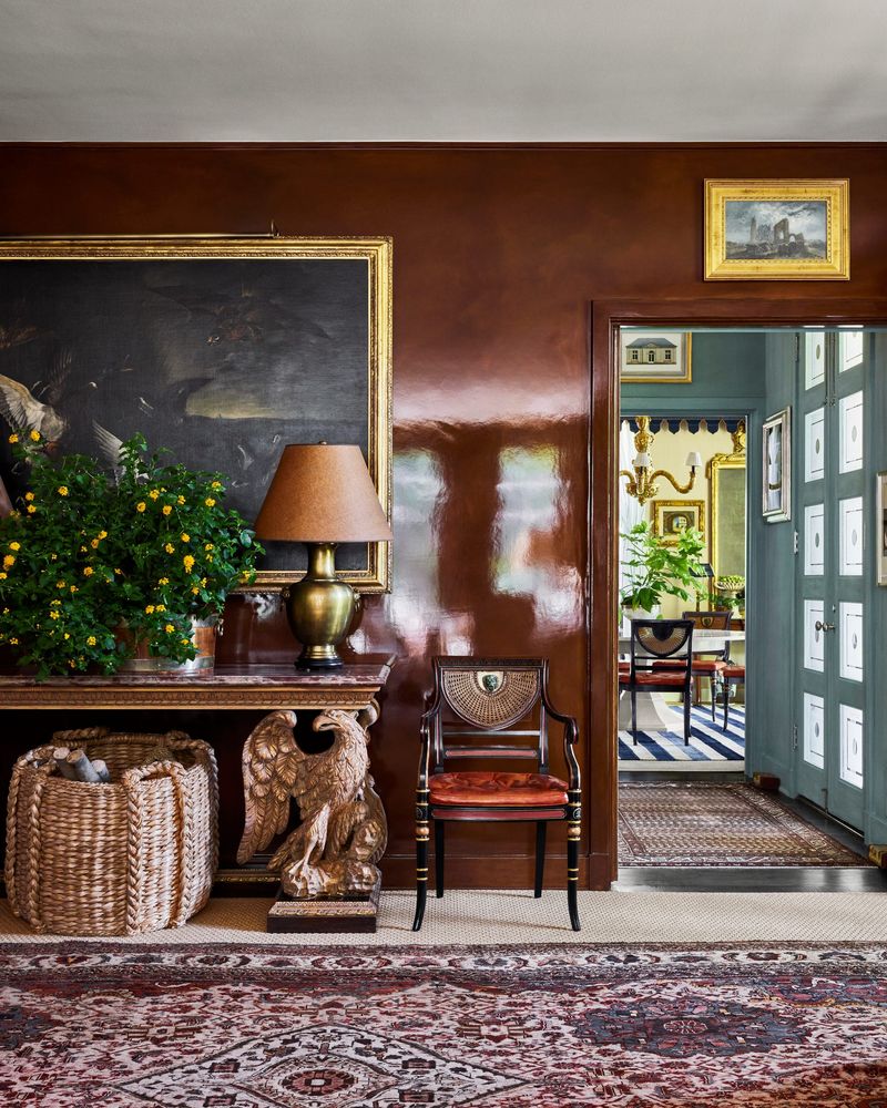 10 Texas Home Styles Predicted To Fall Out Of Favor Before 2030 - Decor Hint Carpeted Everything Approach