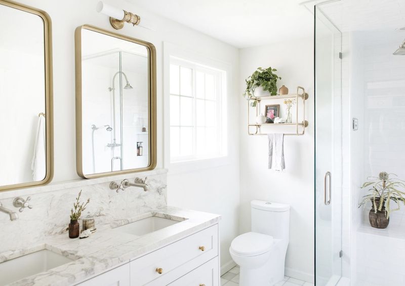 New Mexico Homeowners Who Learned The Hard Way Which Bathroom Trends Fail - Decor Hint All-White Everything