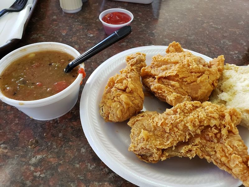 12 New Mexico Cafés Frying Up Golden Chicken The Old-Fashioned Way - Decor Hint Golden Pride BBQ Chicken & Ribs - Albuquerque