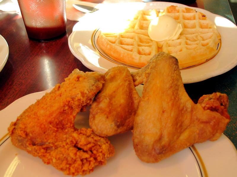 10 Missouri Soul Food Buffets Worth The Trip For Down-Home Cooking - Decor Hint Niecie's Restaurant