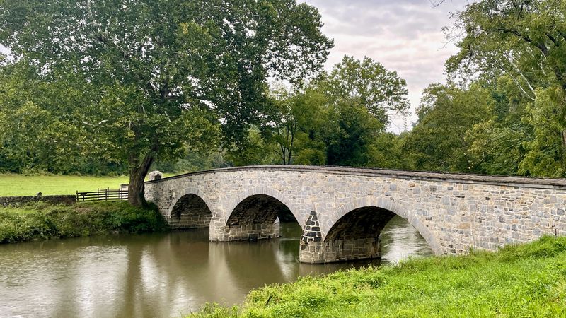 DC Day Trips That'll Make You Fall In Love With The Mid-Atlantic All Over Again - Decor Hint Antietam National Battlefield, Maryland