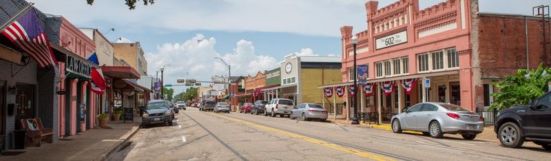 Bastrop: Historic Small Town On The Colorado River