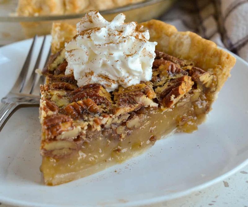 If You've Tried These Dishes, You've Definitely Lived In Georgia - Decor Hint Pecan Pie