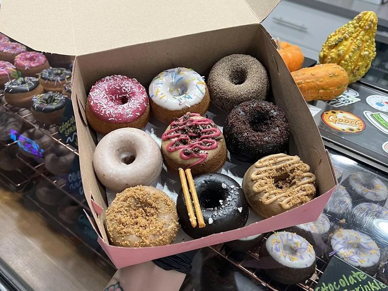 13 Arizona Donut Shops That Prove Perfection Comes Fried And Frosted - Decor Hint Rebel Donut