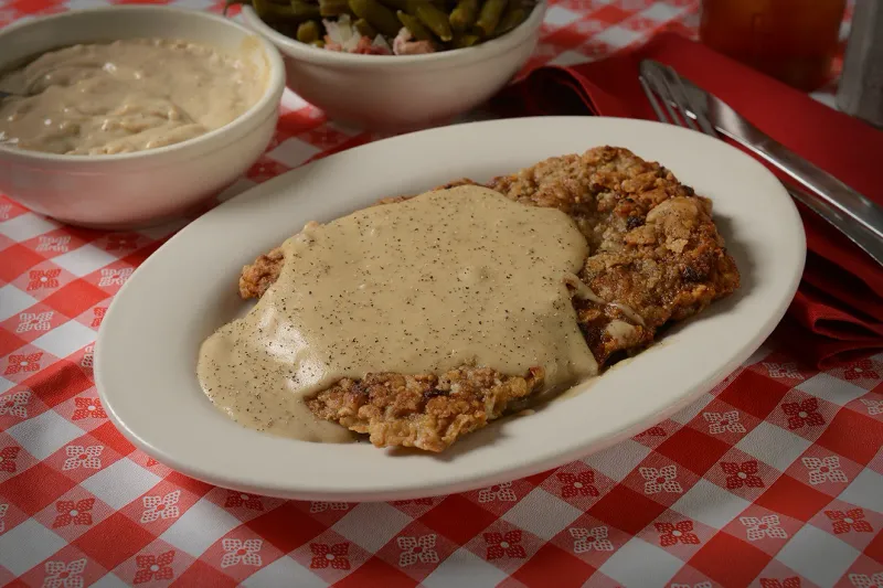 11 Kansas City Foods Everyone Should Try At Least Once - Decor Hint Stroud's Fried Chicken
