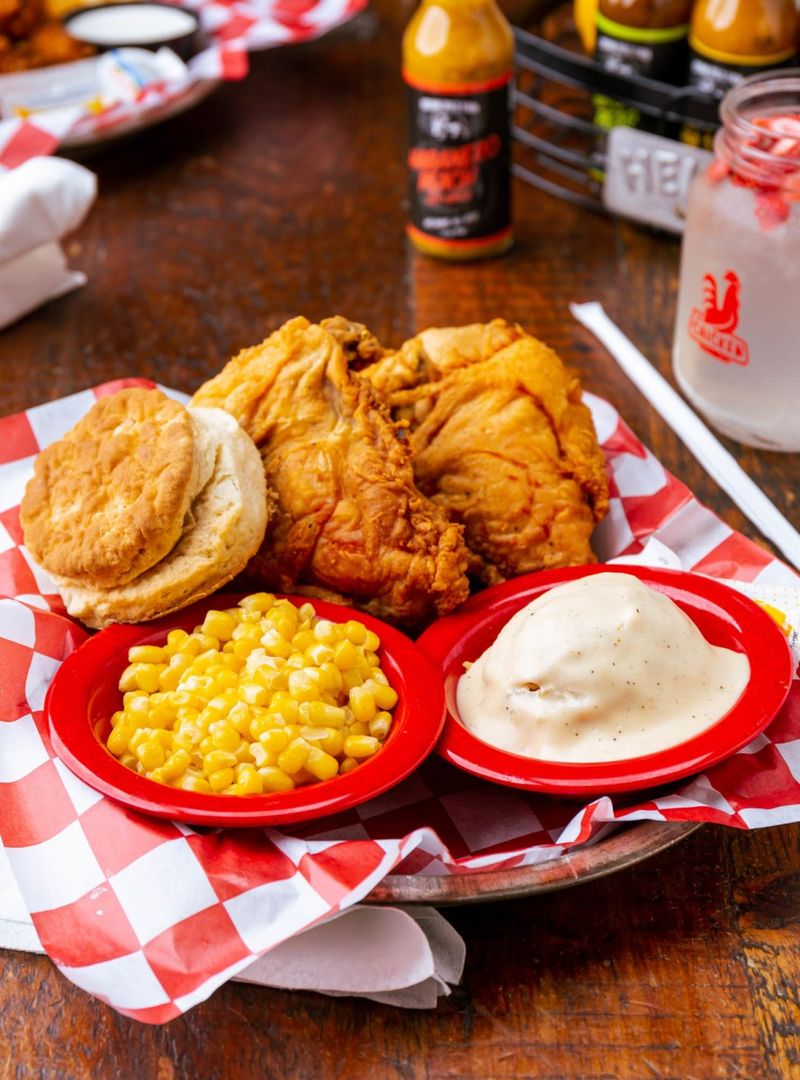 The Chicken, Orilla/West Des Moines 