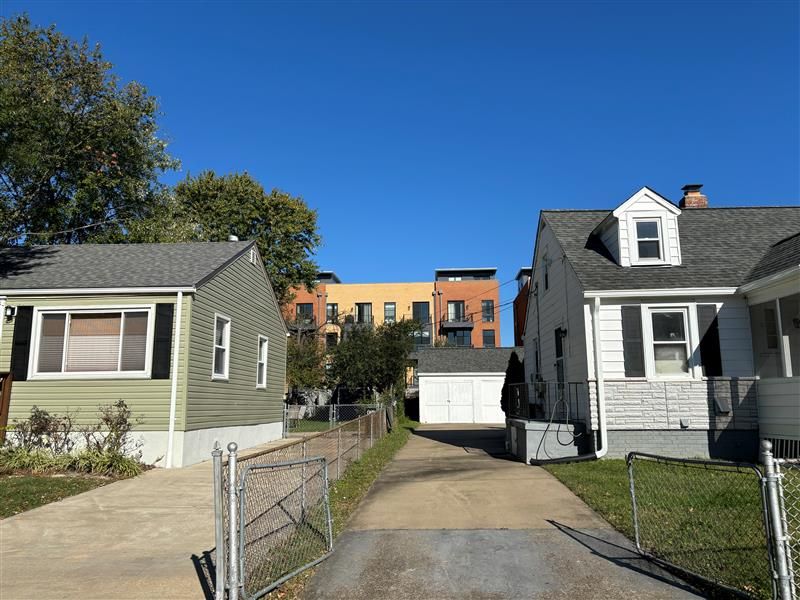 Small Multifamily Homes In Growing Suburbs
