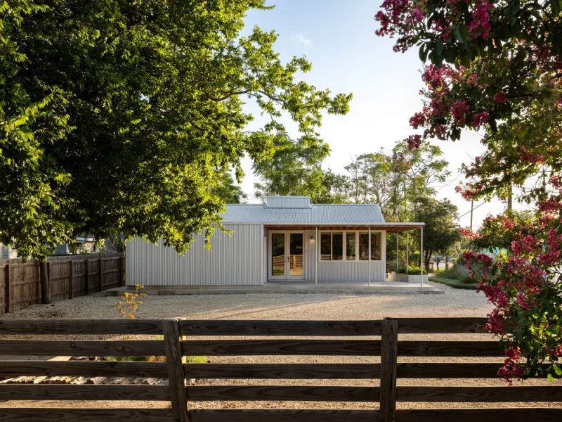 How Derrington Building Studio Makes Practical Look Premium In Austin, Texas - Decor Hint Overal Design Style