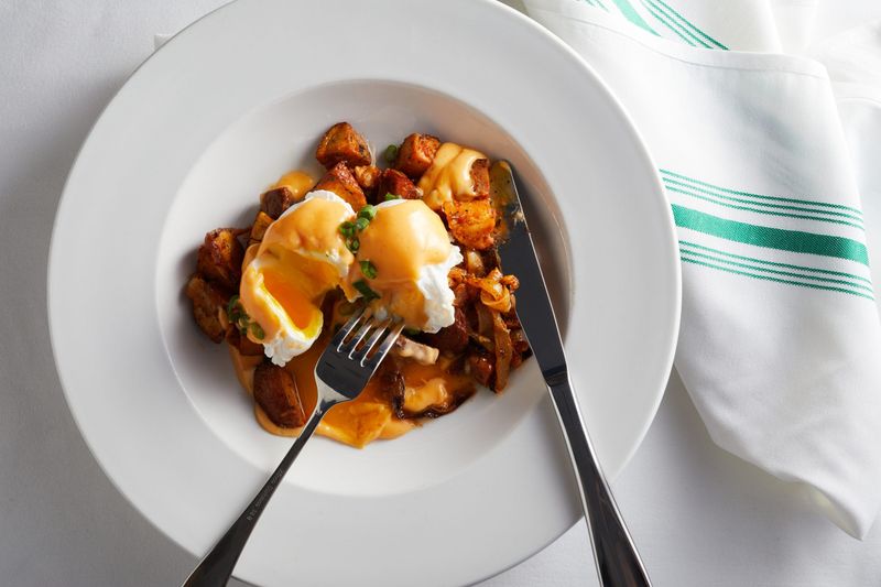 17 Must-Try Louisiana Buffets Where Dessert Is The Main Attraction - Decor Hint Tujague's Second-Oldest Sweet Tradition