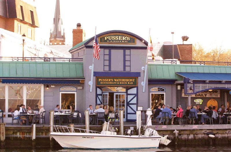 12 Maryland Small-Town Restaurants Overflowing With Charm - Decor Hint Chesapeake Landing