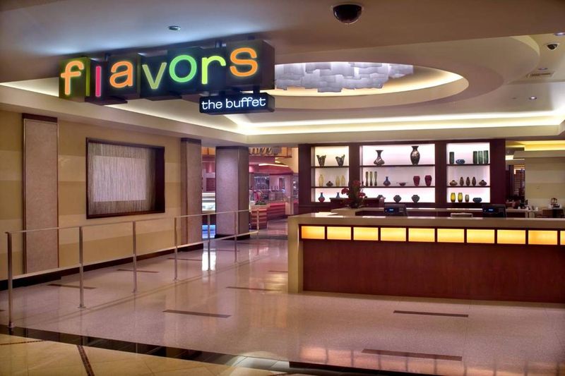 18 Nevada Buffets So Good They'll Change How You Think About Buffet Food - Decor Hint Flavors Buffet at Harrah's
