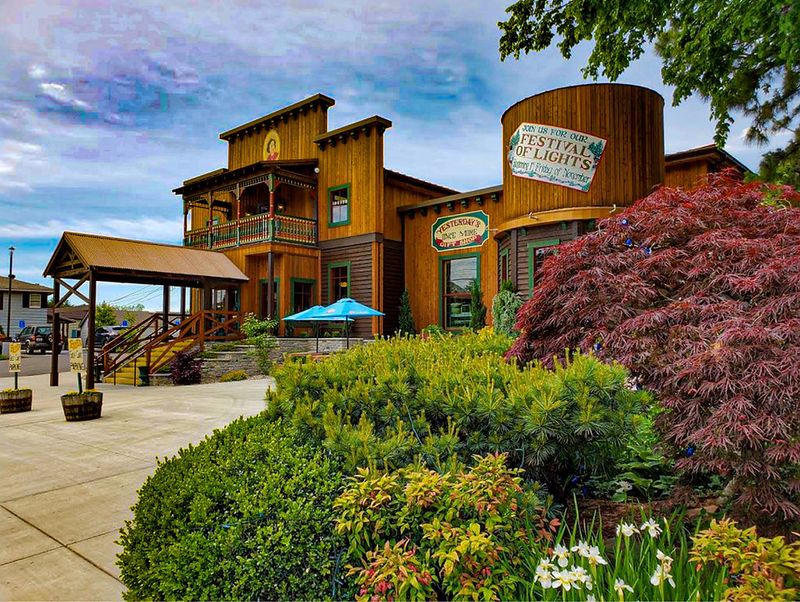 Lodging & Overnight Stays