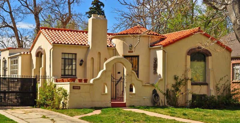 14 Home Styles In New Jersey That Just Don't Sell Anymore - Decor Hint Spanish Mission Revivals