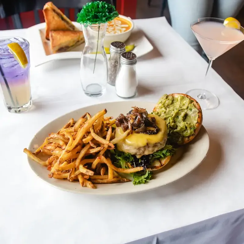 These Rhode Island Seafood Restaurants Are Always A Hit - Decor Hint Red Stripe, Providence