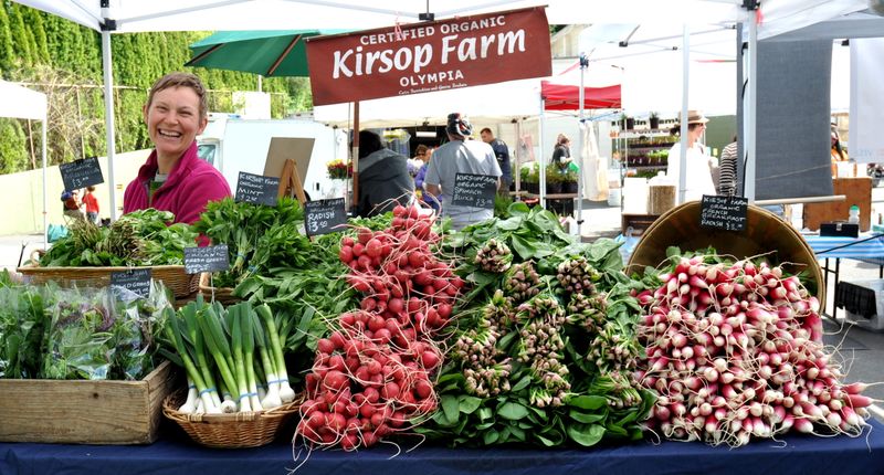 13 Weekend Markets In Seattle Perfect For Foodies And Shoppers Alike - Decor Hint Madrona Farmers Market