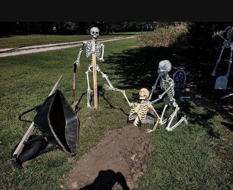Gravestones, Skeletons & Bone Displays