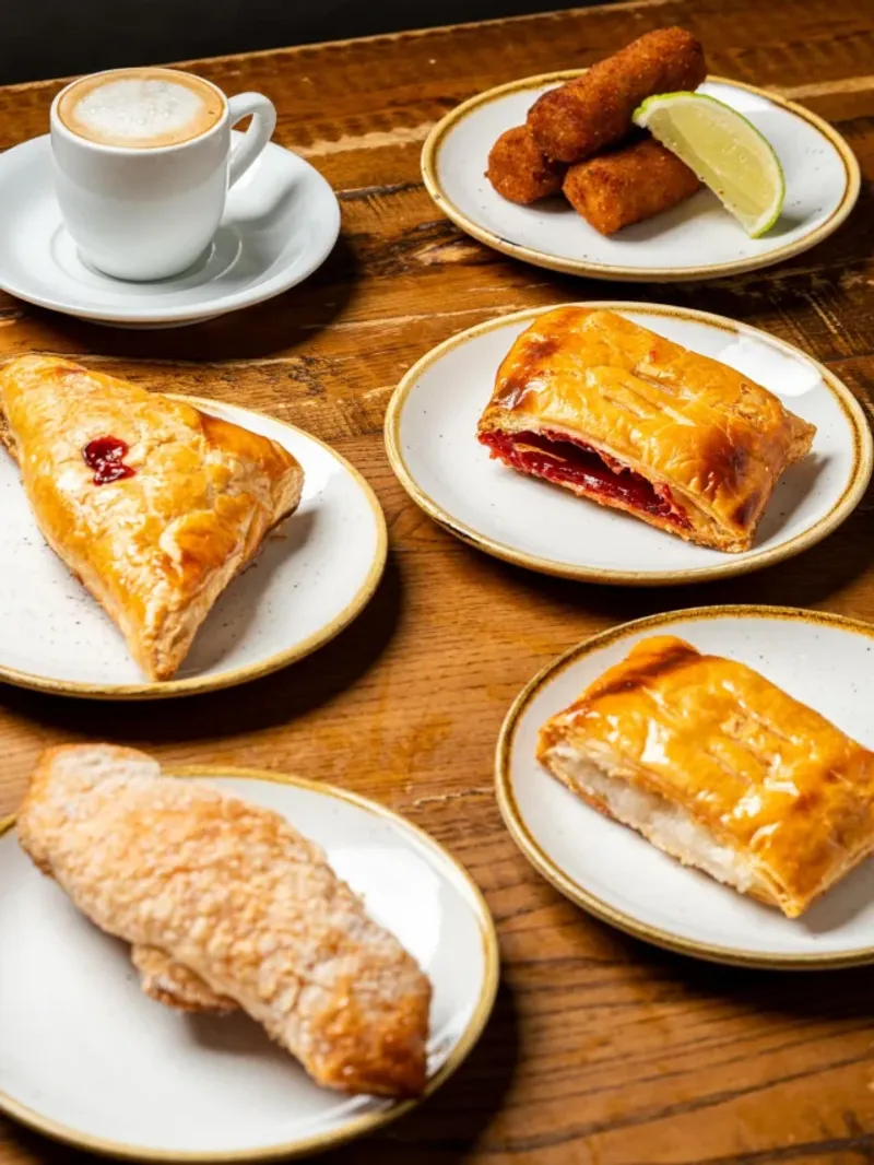 Bakeries In Miami Locals Can't Get Enough Of - Decor Hint Islas Canarias Bakery