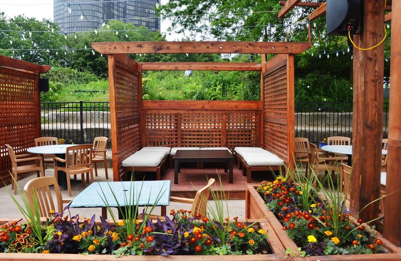 Authentic Italian Restaurants In Illinois That Fly Under The Radar - Decor Hint Cafe Oliva