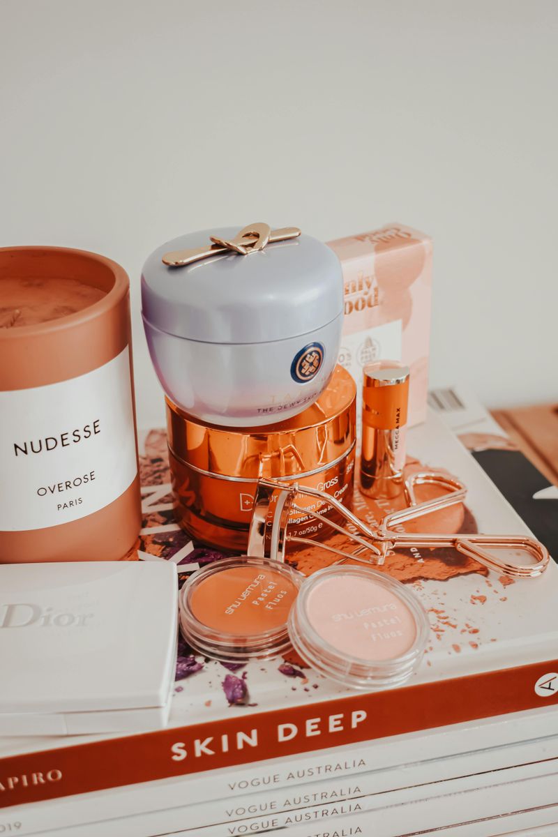 13 Home Items You May Want To Stop Buying Experts Reveal The Biggest Decor And Furniture Money Wasters - Decor Hint Expensive Candles