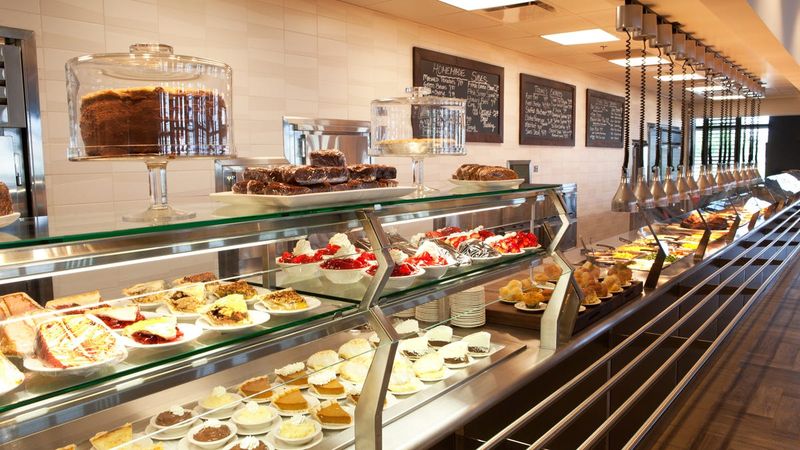 MCL Restaurant & Bakery