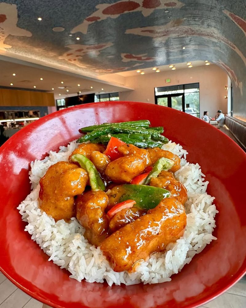 10 Can't-Miss Buffets In Florida For Big Appetites - Decor Hint Pao Asian Kitchen & Sushi Bar - Multiple Locations