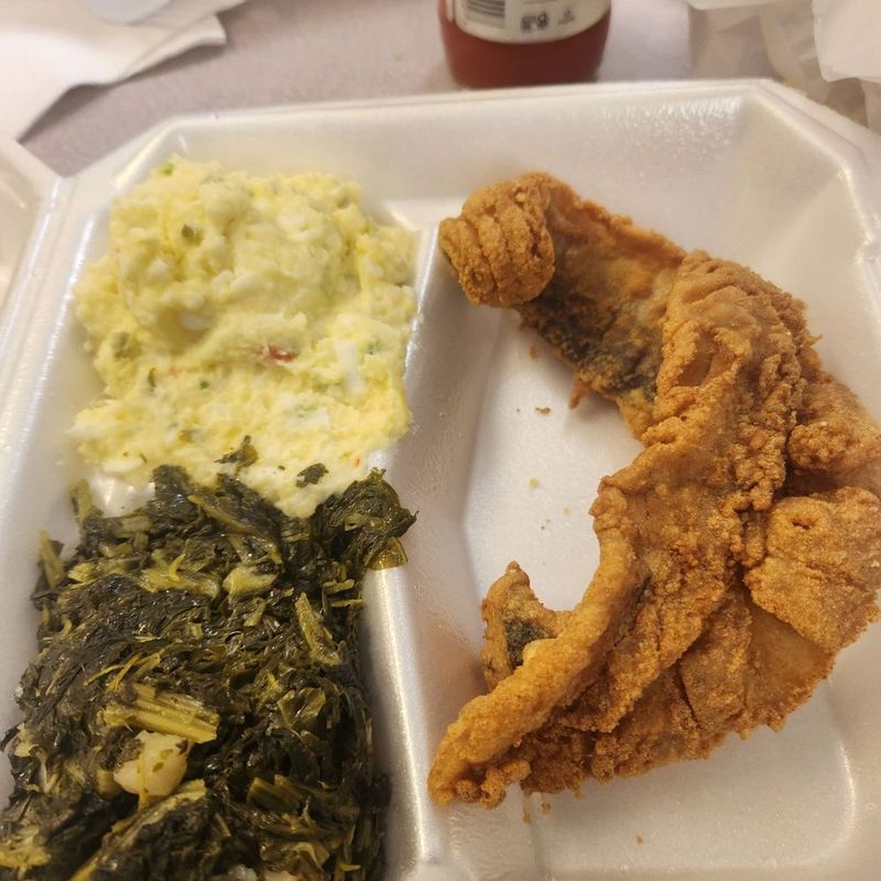 These North Carolina Buffets Prove Nobody Does Fried Chicken Like The South - Decor Hint Abele's Restaurant