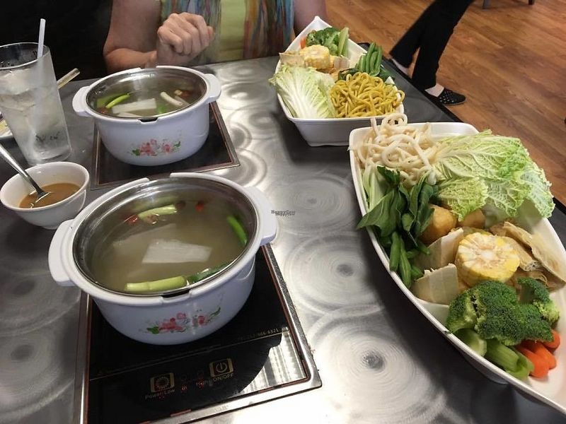 Yang's Shabu Shabu - Evansville