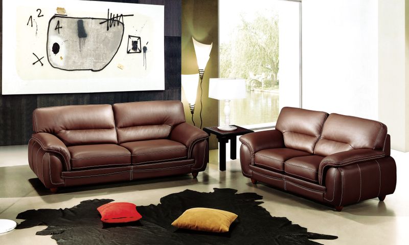 12 Iowa Sofa Colors Designers Agree Are Officially Out - Decor Hint Chocolate Brown