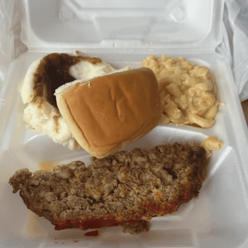 Bluegrass General Store’s Classic Southern Spread