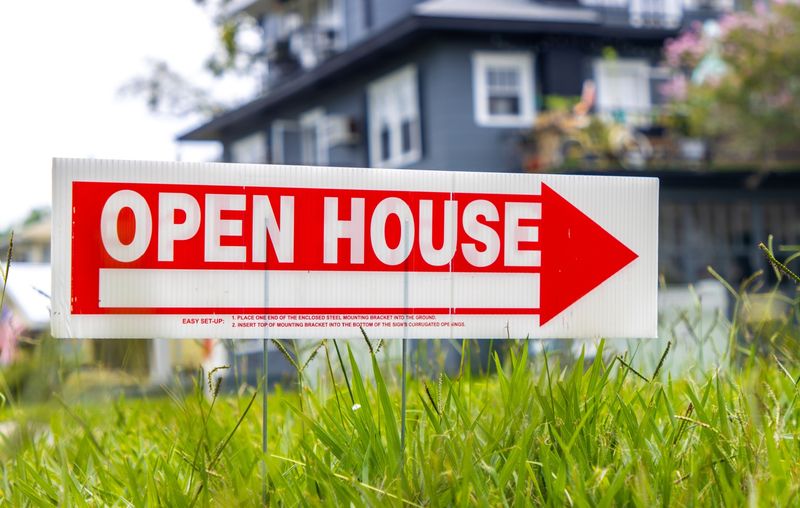 New York State's Latest Trends For First-Time Homebuyers - Decor Hint Longer Time Spent Searching For The Right Property