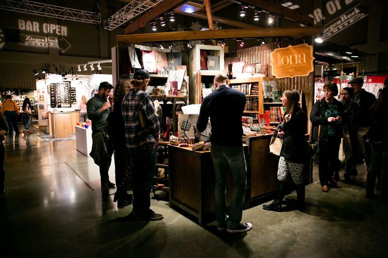 Armadillo Christmas Bazaar