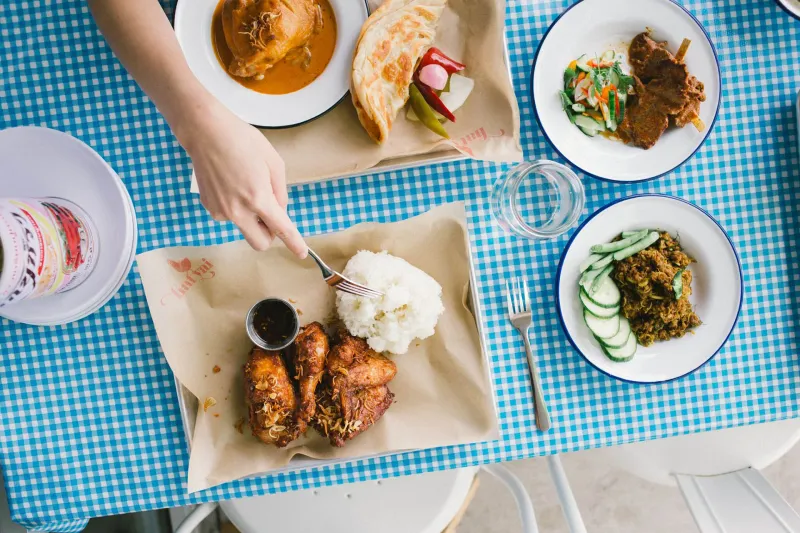 14 Must-Try Oregon Restaurants Locals Are Obsessed With - Decor Hint Hat Yai, Portland