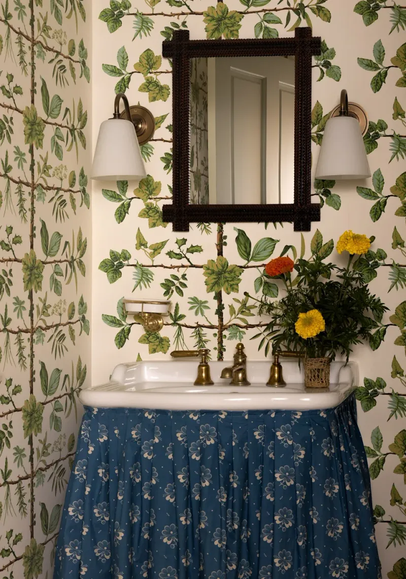 Powder Room 1