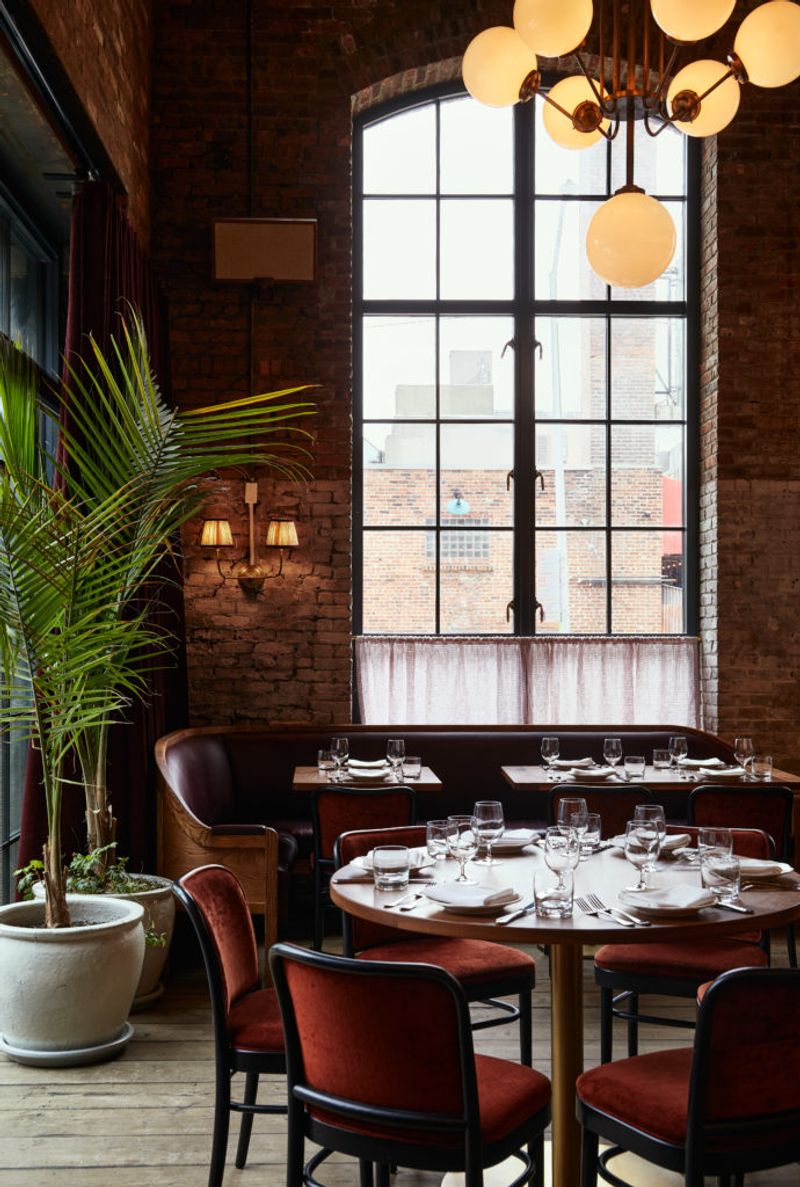 20 Must-Visit NYC Restaurants Embracing Zero Waste Practices - Decor Hint Le Crocodile, Williamsburg