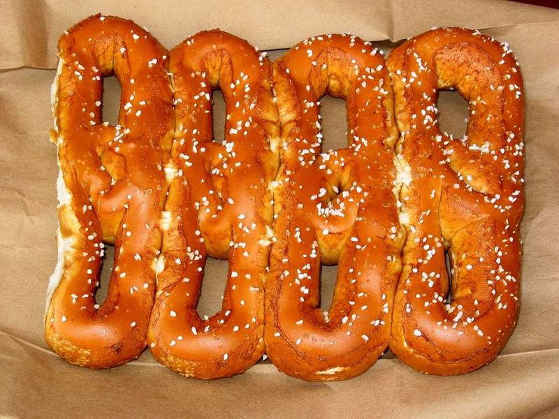 14 Must Try Soft Pretzels Across Pennsylvania That Outshine The Rest - Decor Hint Center City Pretzel Co.