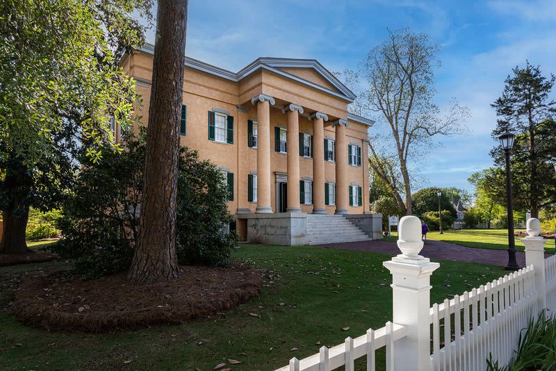 Milledgeville – Historic College Town